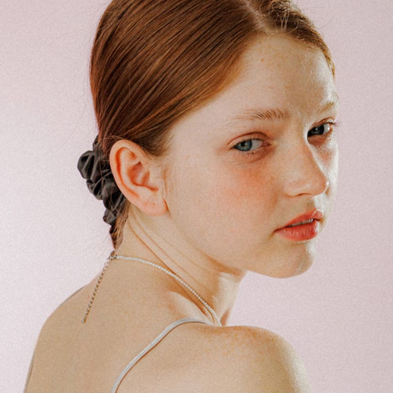 Mellotory Shirring Satin Scrunchie (deep Gray)