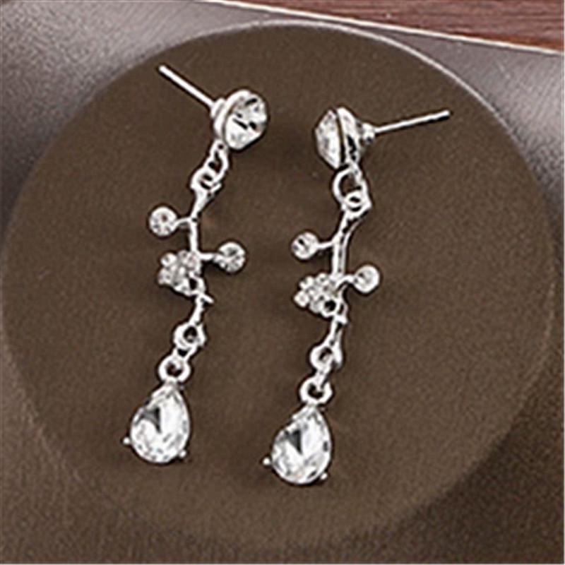 Elegant European  American Tassel Dangle Earrings - Chic, Simple, and Stylish Studs