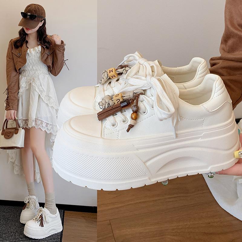 Little White Shoes Women's 2025 Autumn New Inner Height Increase Small Thick-soled Muffin Shoes Versatile Lace-up Flat-soled Casual Board Shoes