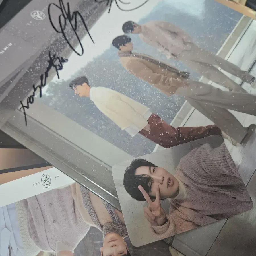 

Burning Shin Eson Son Tae-jin Shinsung Enoktrot Group Подписанная фотокарточка