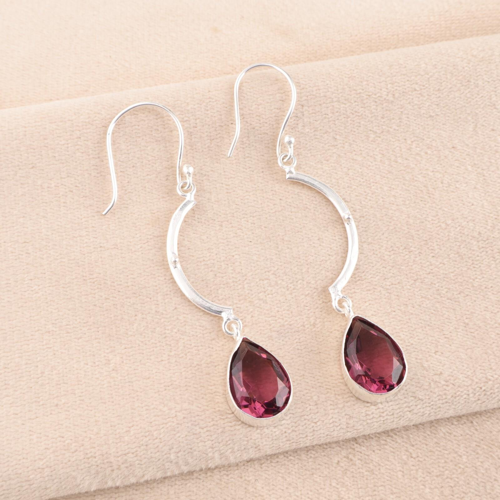 

Родолит Драгоценный камень 925 Стерлинговое серебро Ювелирные изделия Ручной работы Подвесные/Висячие серьги 2.60 EE-43-39