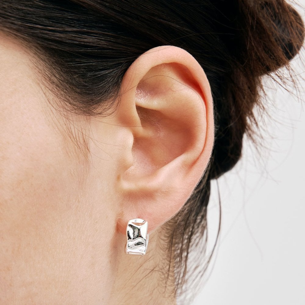 [Worn by Red Velvet's Seulgi, Joo Hyun-young, Jung In-sun, and Yewon] Crush One-Touch Earring