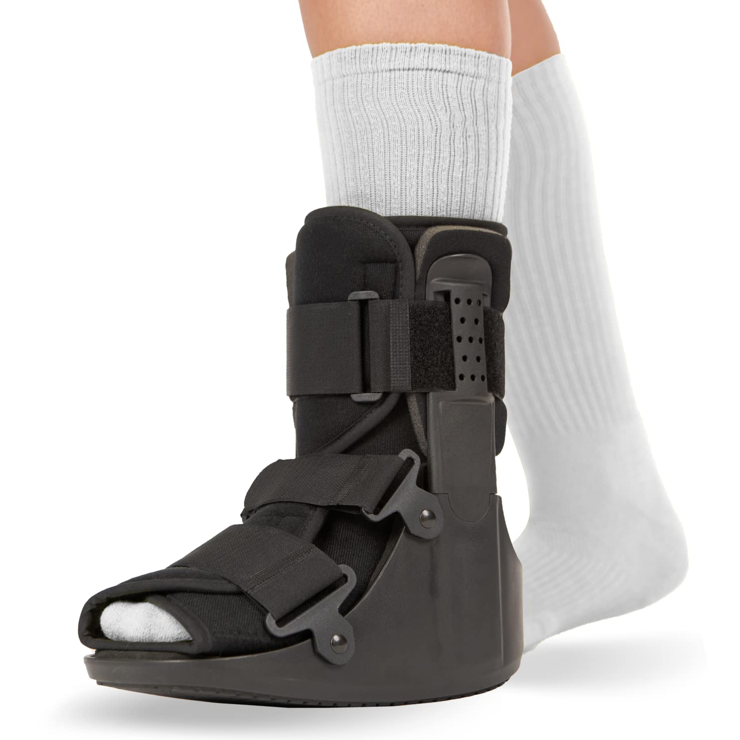 

Short Broken Toe Boot for Fracture by BraceAbility Recovery-S чёрный