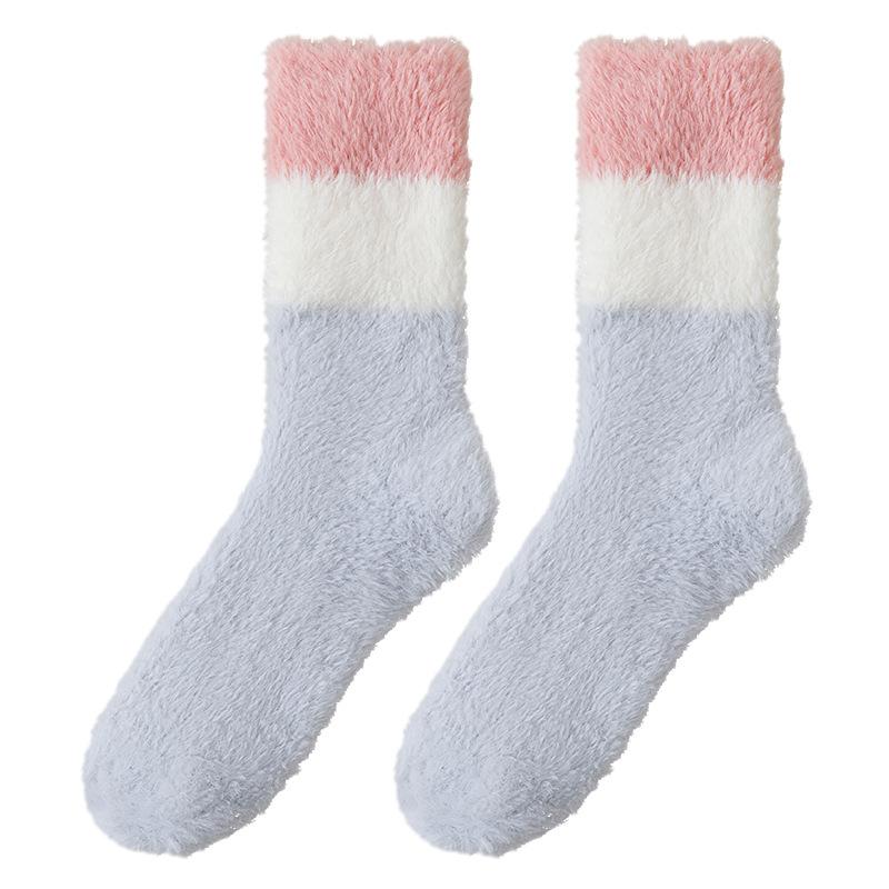 Winter and Autumn Thickened Fleece Thickened Coral Fleece Mid-calf Socks, Warm and Fashionable Couple-style Striped Multi-color Socks