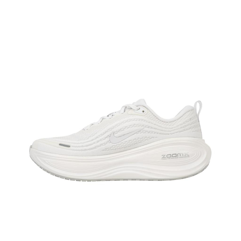 Nike Vomero Plus White Metallic Silver Men Sneakers Light-Smoke-Grey Vast-Grey HV8150-102