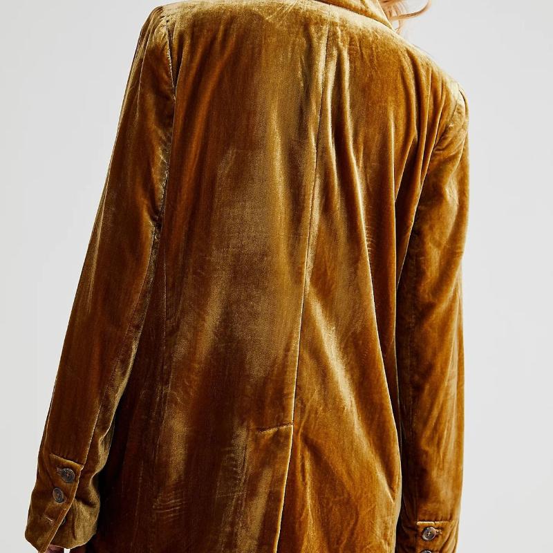 Повседневный бархатный блейзер для женщин — фото 9