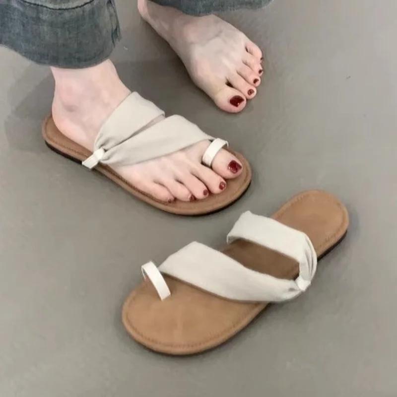 Fashion Women Flats Clip Toe Slippers Fashion Summer Shoes 2025 New Sandals Trend Causal Cozy Beach Flip Flops Walking Slides Zapatos
