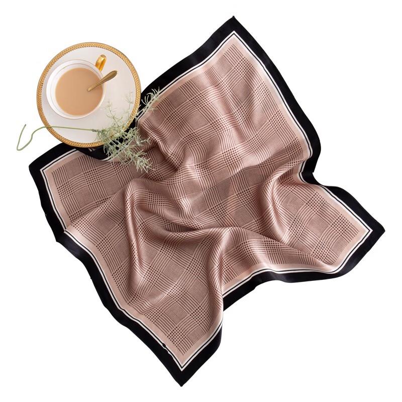 Hengyuanxiang Houndstooth Mulberry Silk Square Scarf