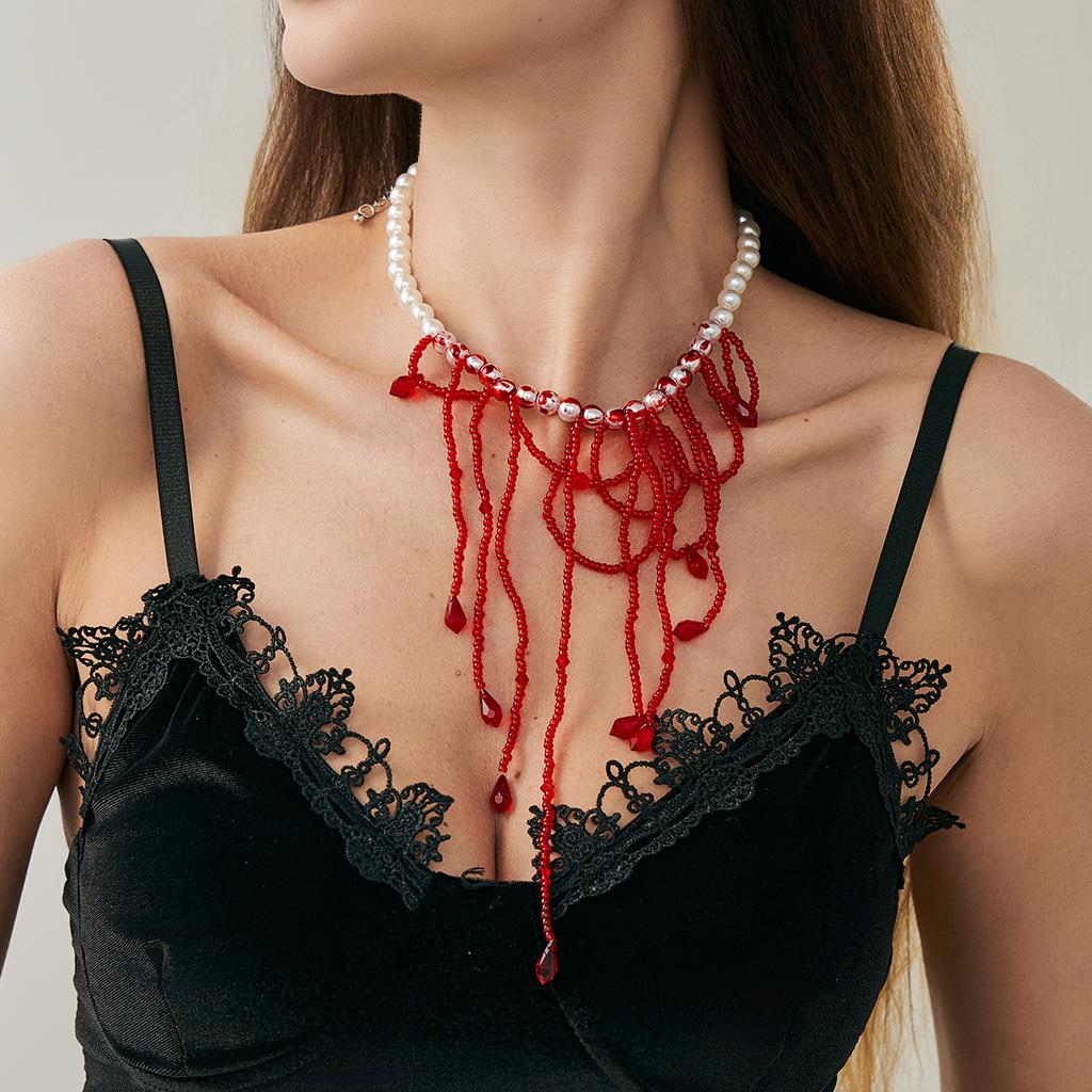 Halloween Crystal Blood-Dripping Fringe Necklace, Gothic Red Blood-Stained Imitation Pearl Beaded Necklace.
