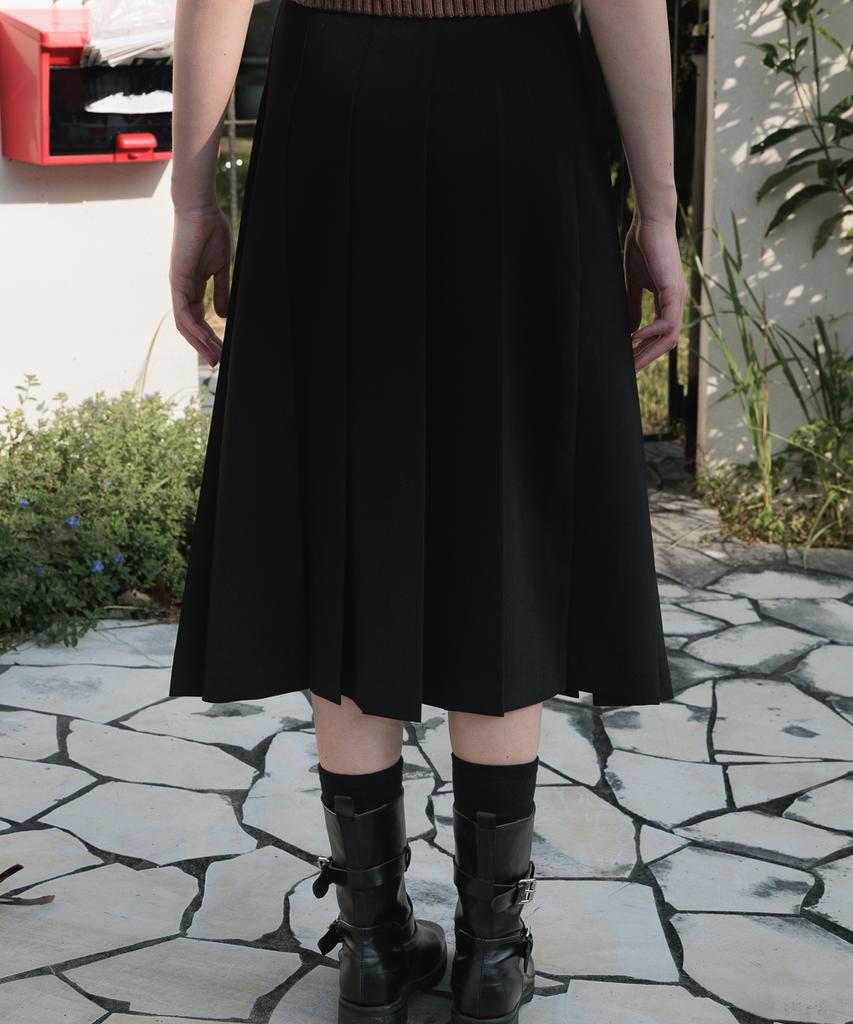 Dehebe Buckle Pleats Long Skirt [Black]