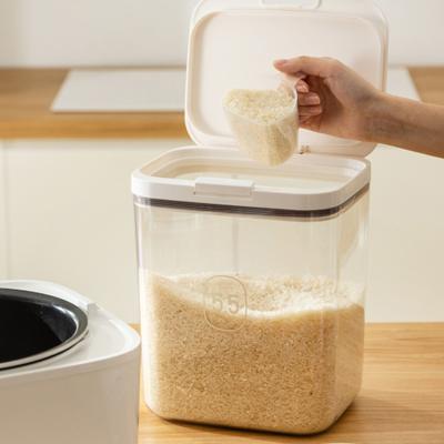 2,8 l/4,5 l/5,5 l Reismehlbehälter-Set, einfache Einhandbedienung, gute Abdichtung mit Messbecher, multifunktionale Aufbewahrungsbox