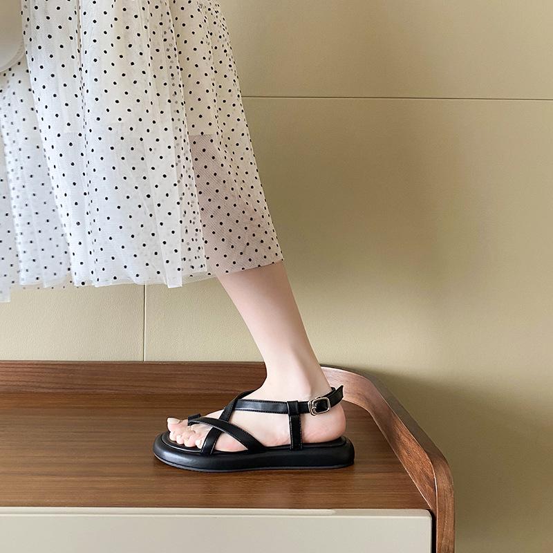 Fashion Mazefeng Women Summer Sandals Beach Sandals Fashion Flats Shoes 2024 New Sandal Non-slip Flat Sandals Buckle Black and White