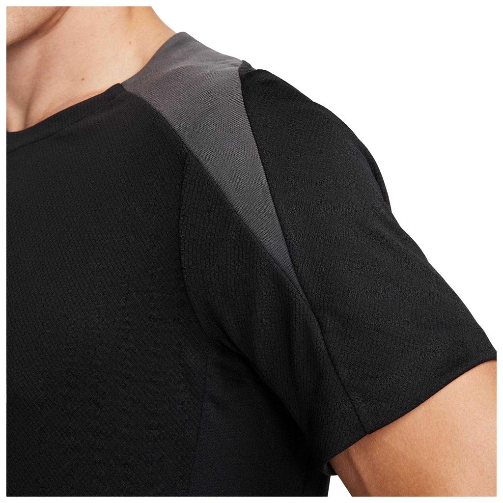 Nike Mens Dri-FIT T-Shirt