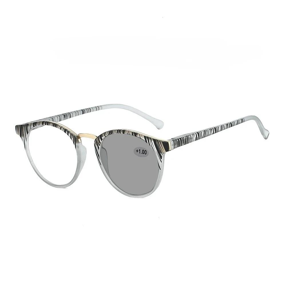 Unisex Fashion Photochromic Reading Glasses Women'S Retro Oval Frame Farsighted Glasses Anti-Blue Light Color Changing Glasses