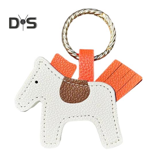 Magnetic Hat Clip Multipurpose Compact Design Portable Strong Magnet Sunglasses Caps Storage Hook Clip