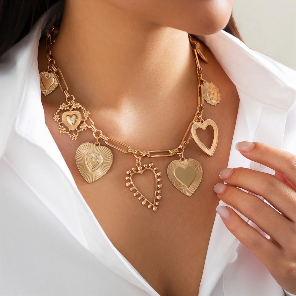 Vintage Luxury Multi Heart Design Pendant Necklace for Women Trendy All-match&Exquisite Neck Jewelry Gifts