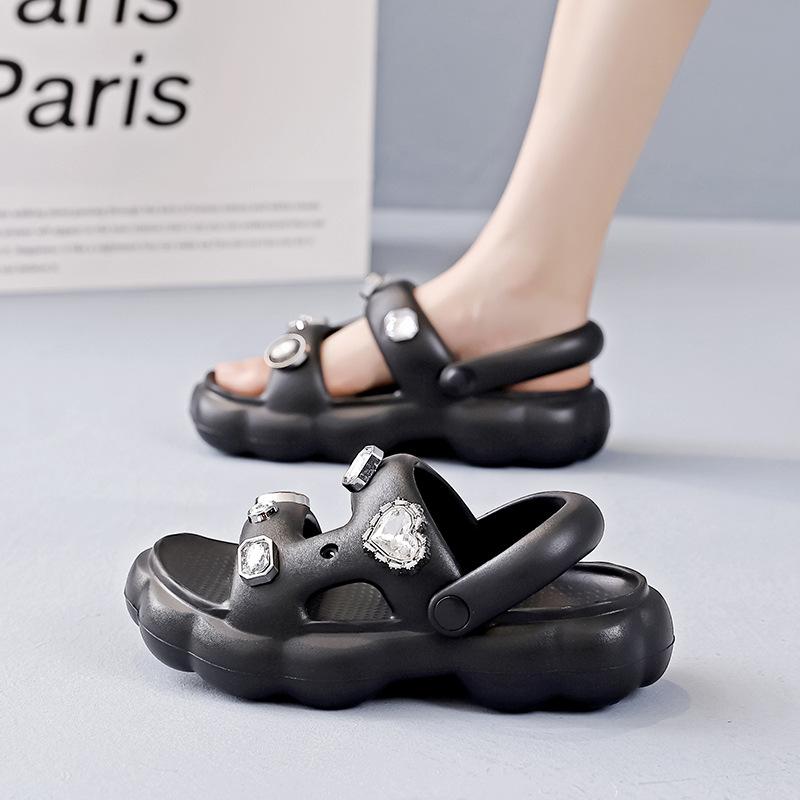 

Черные сандалии женские летние новые 2024 года на толстой подошве пляжные классные тапочки для прогулок в дождливые дни нескользящие полутапочки 122 35-36 чёрный