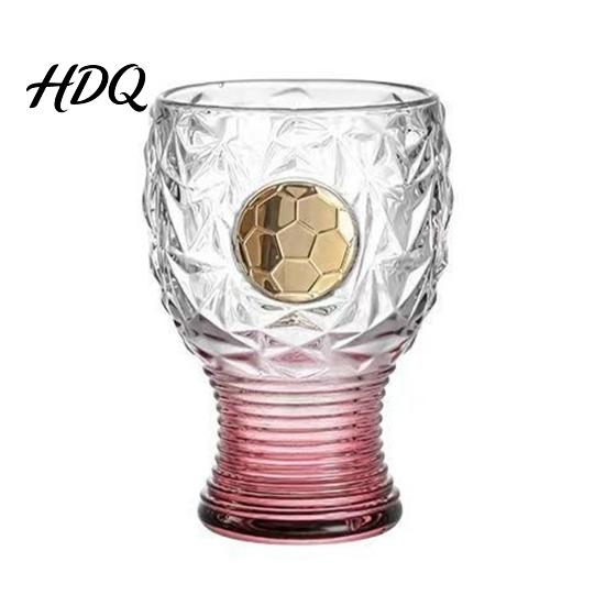 Beer Glass for Game Day Soccer Trophy Glass 400ml Capacity Tall Mug Clear Football Mug Lager Craft Beer Sports Fan Gift Durable очистить розовый