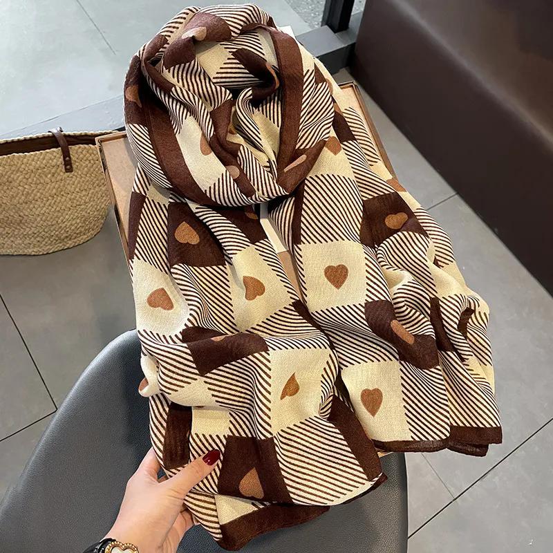 

WTEMPO Women s Autumn Winter Casual Versatile Scarf Shawls Retro Elegant Plaid Printed Scarves Cold-proof Windproof Warm Outdoor Scarves 1pc коричневый
