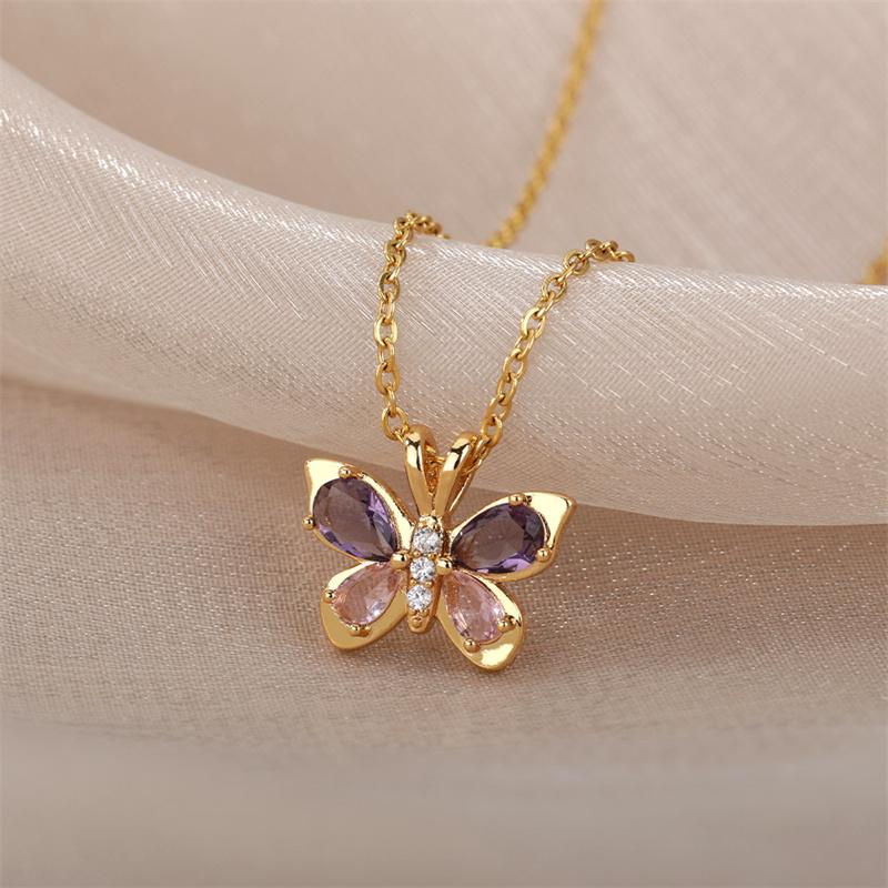 New Fashion Love Memory Copper Zircon Butterfly Pendant Necklace For Women Cute Romantic Female Neck Chain Ladies Jewelry Gifts