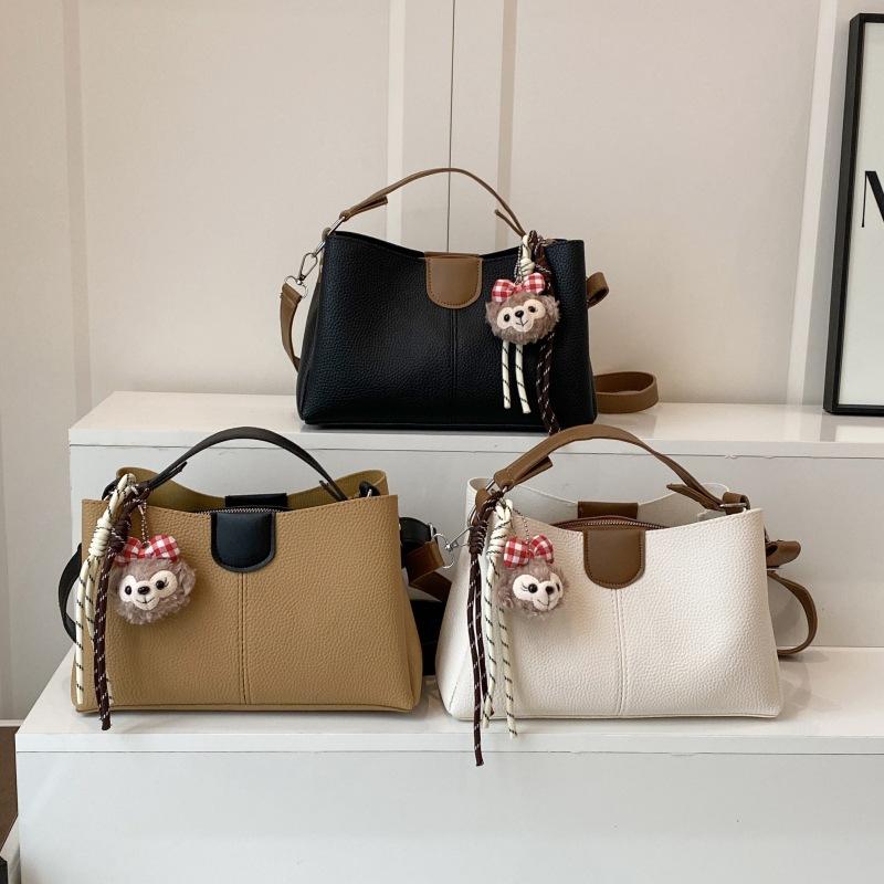 Solid Color Pendant 2025 Spring Retro New Simple Fashion Trend Temperament Casual Portable Shoulder Messenger Women's Bag