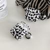 Simple cow pattern for AirPods 1 generation protective cover personalized second generation 1 generation pro1 apple bluetooth headset case