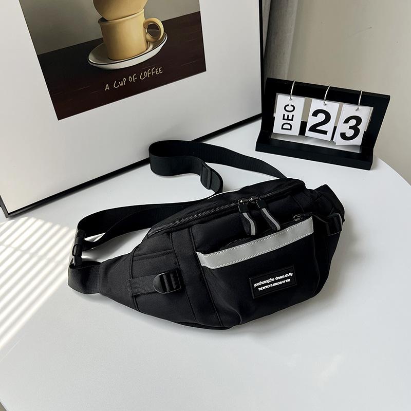 Güzel Günlük Kız Öğrenci Postacı Çantası Kişiselleştirilmiş Japon Tarzı Retro Basit Trend Göğüs Çantası