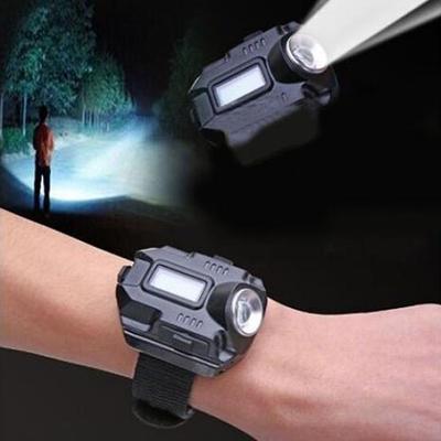 Taktische R2 wiederaufladbare LED-Taschenlampe, wasserdichte Armbanduhr-Lampe für den Außenbereich