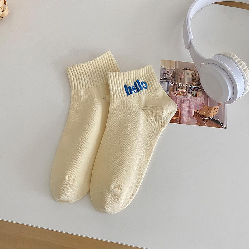 Women's Spring and Summer Embroidered Letter Solid Color Cotton Sweet and Versatile Short Socks
