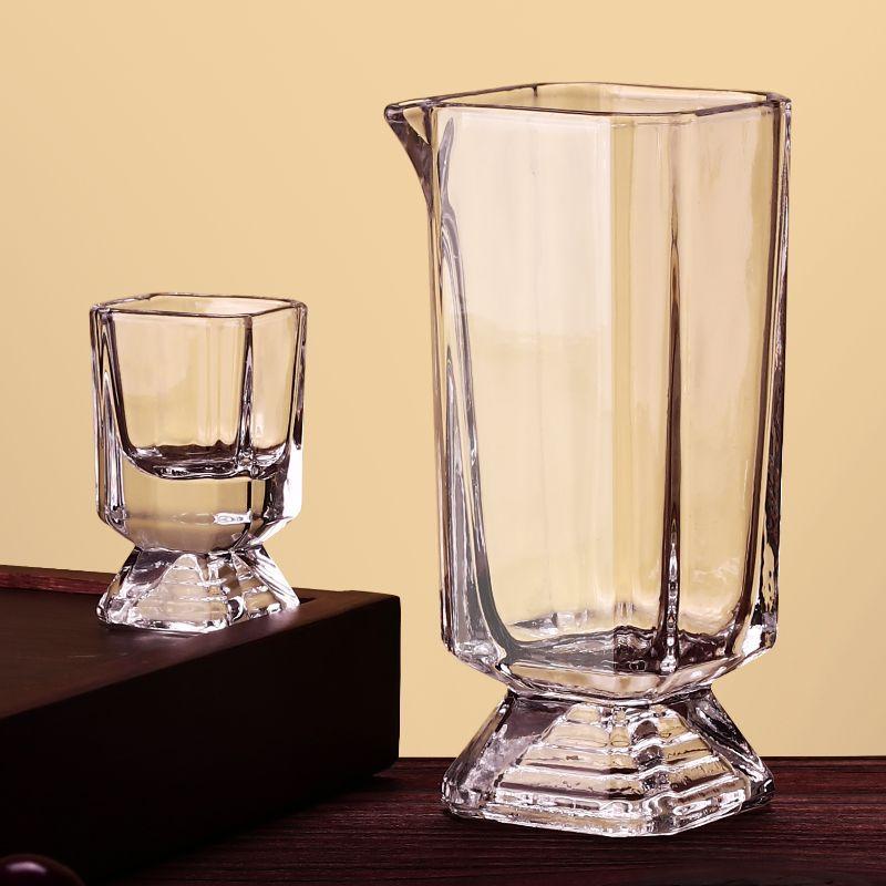Baijiu Thickened Wine Dispenser Set,Household Glass One-shot Wine Glassware,Transparent Spirit Glasses Dispenser,Decanting Pot