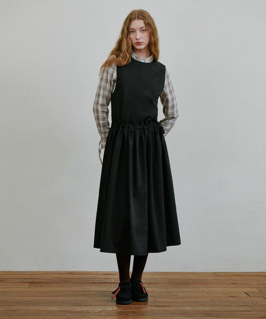 Belloel Black Dress With Waist Shirring Details