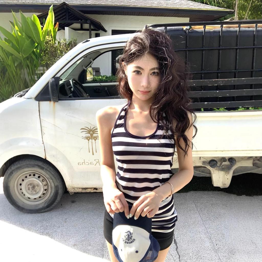 Sexy Spice Girl Style Neck Halter Striped Vest Summer Fashion Chic Slim Skinny Medium and Long Top Women's Trend