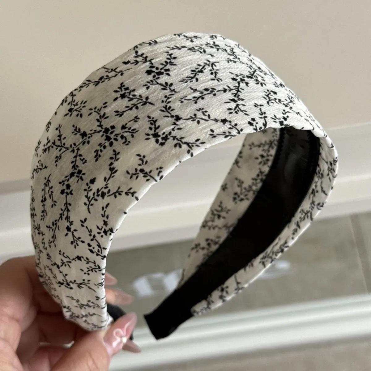 

Women s Wide Black and White Polka Dot Floral Headband Hair Clip Fashion Headband Hair Accessory 6cm