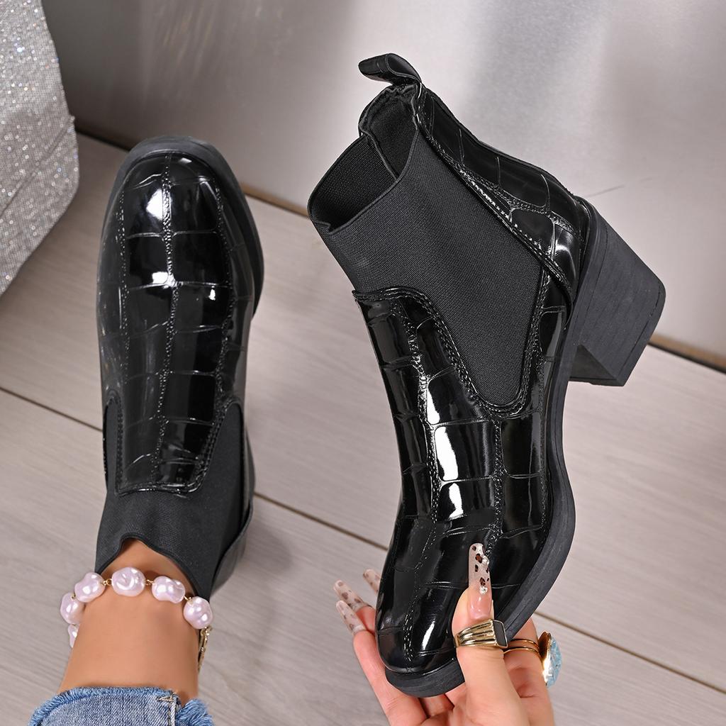 Autumn and winter new fashion round head elastic band thick bottom fashion versatile large size women's deep mouth fashion boots