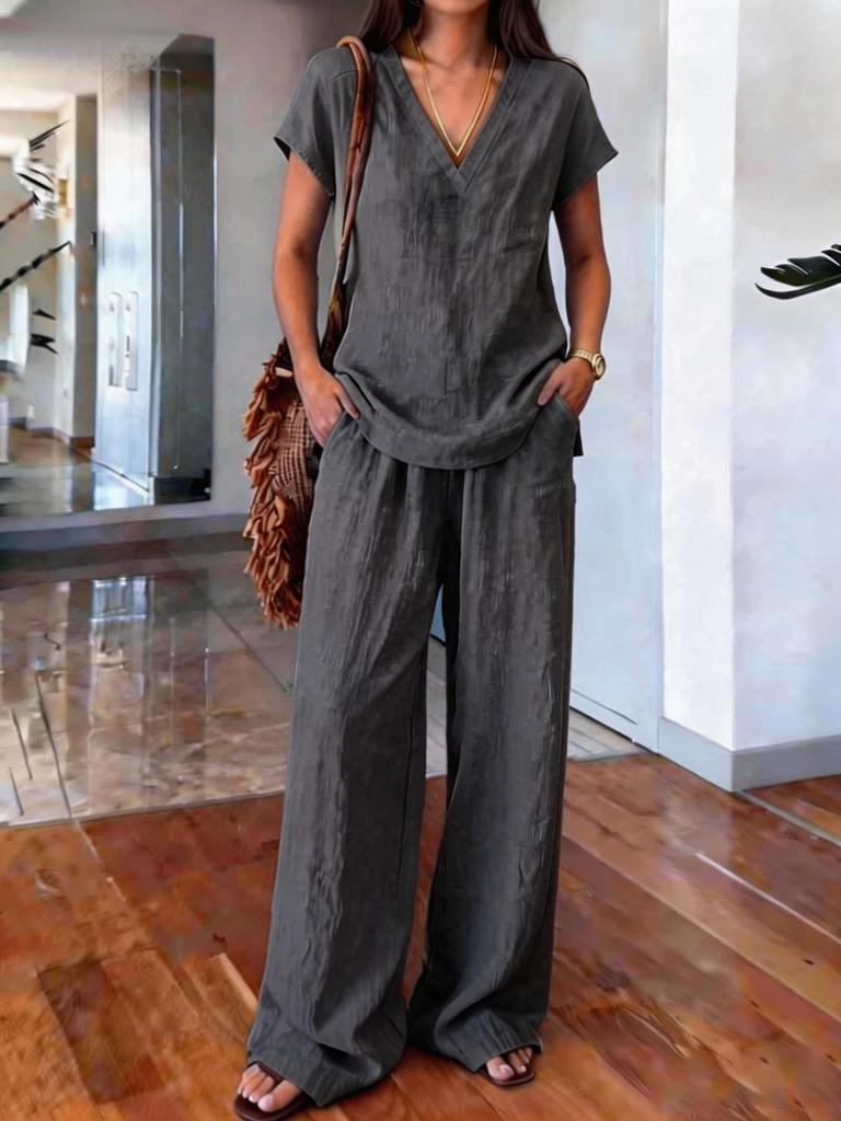 Women's V-Neck Short Sleeve Top and Wide Leg Pants Set in Light Green