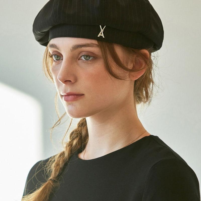 VARZAR VA Cubic Stud Octagon Beret Black