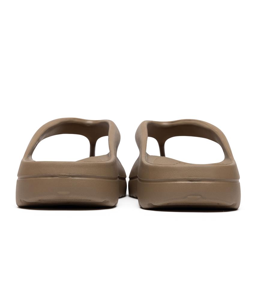 Akiii Classic Arch-Fit Foam Flip-Flops Desert Top