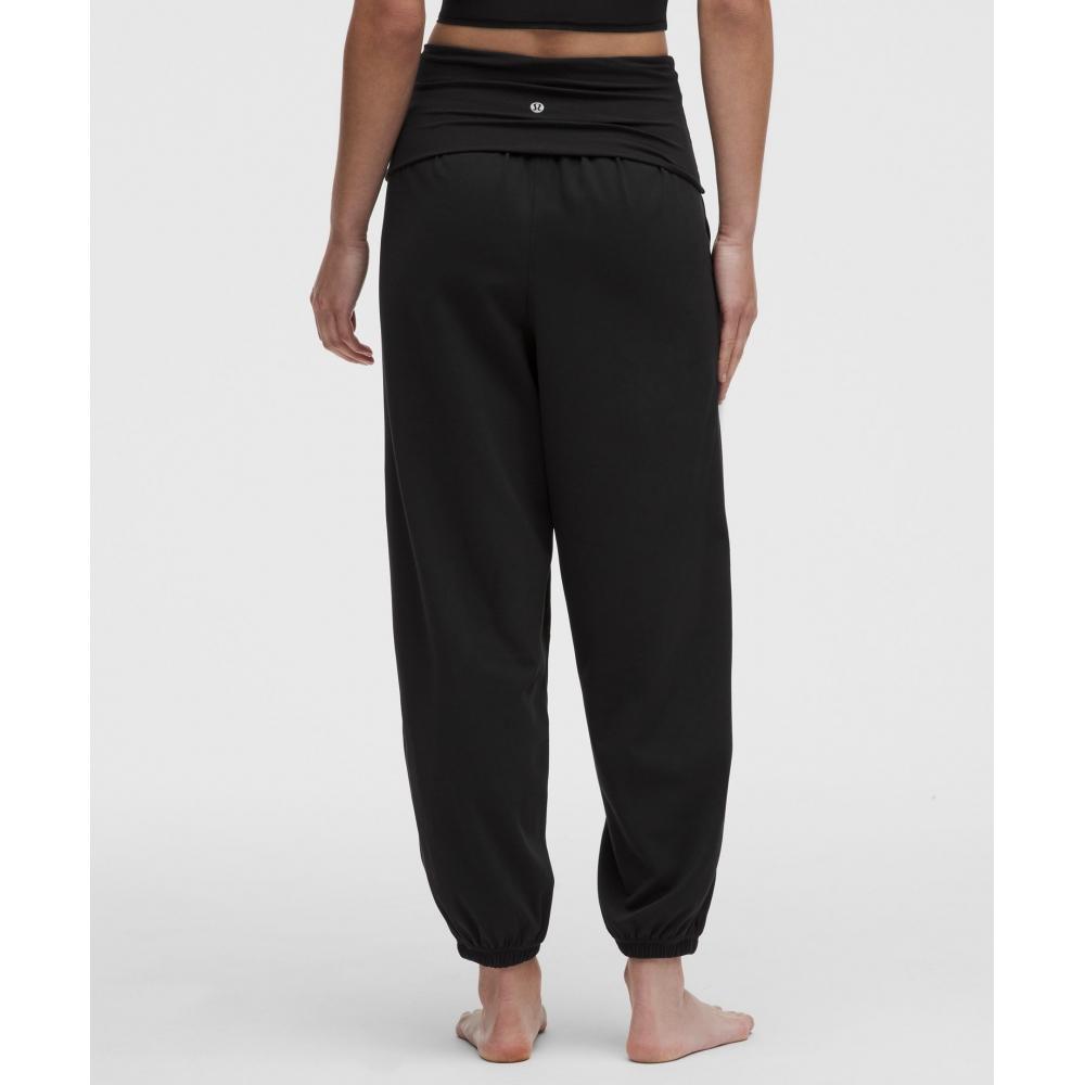 Lullulemon Align™ Foldover Relaxed Jogger *Asian Fit Blk
