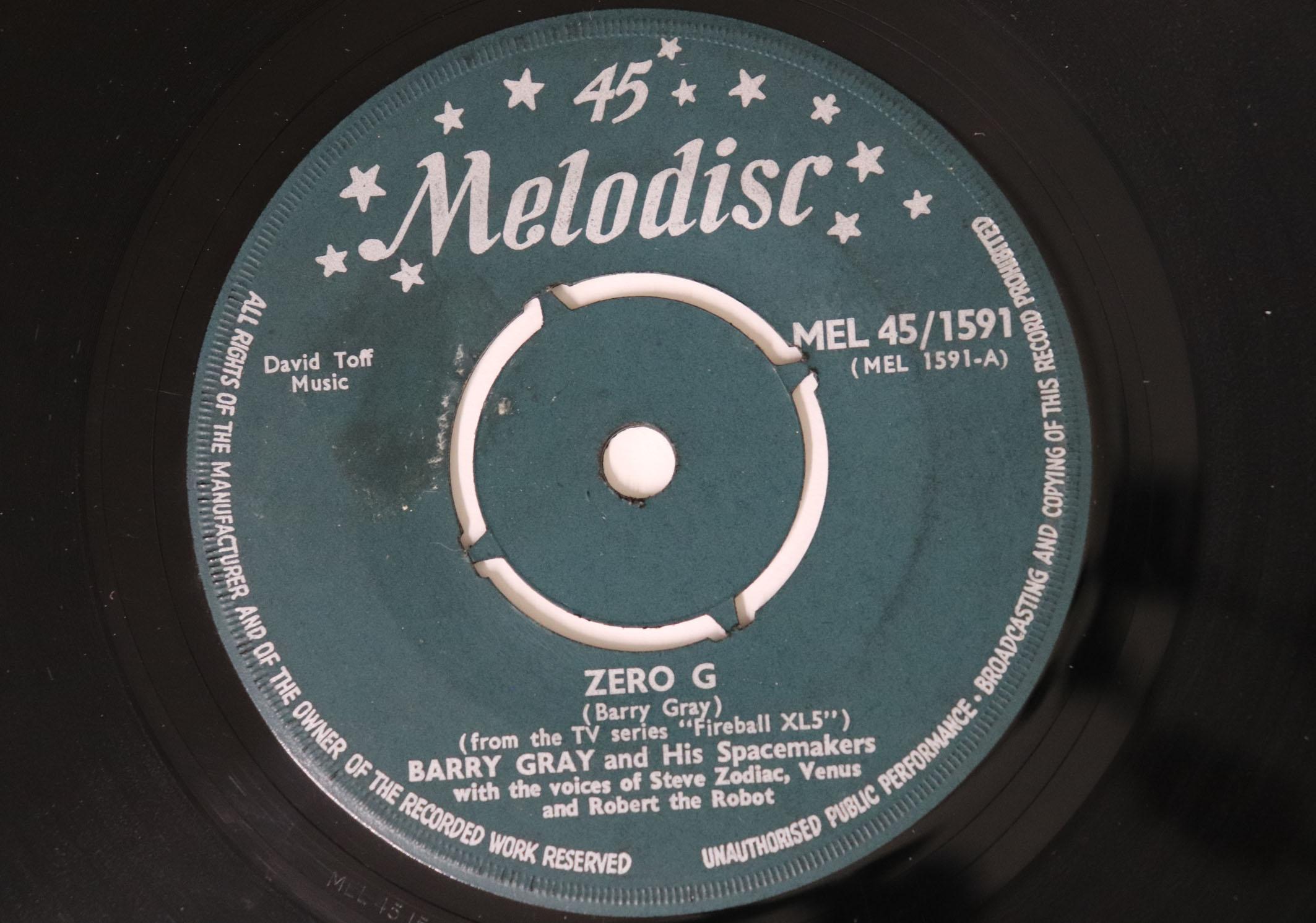 

7inch Record BARRY GRAY Zero G Fireball MEL451591 MELODISC UK Soundtracks Musicals Used