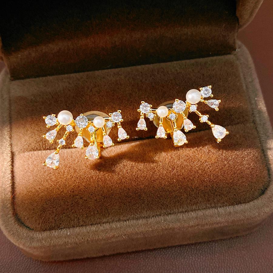 18k Gold Plated Zircon Pearl Ear Clip - Luxury Retro Earrings