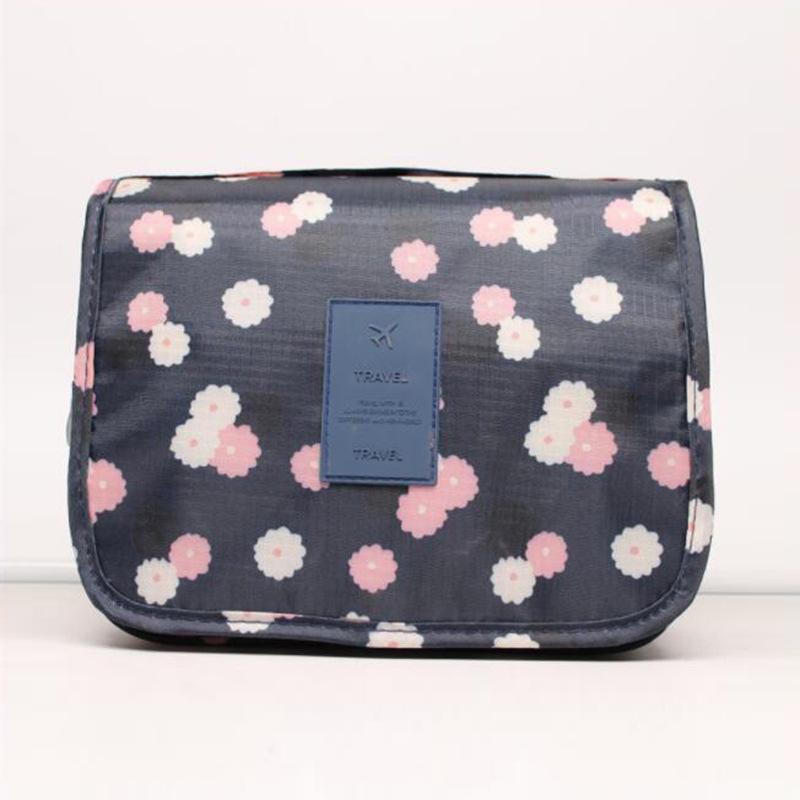 Kiss the Rain Portable Travel Hanging Wash and Makeup Organizer