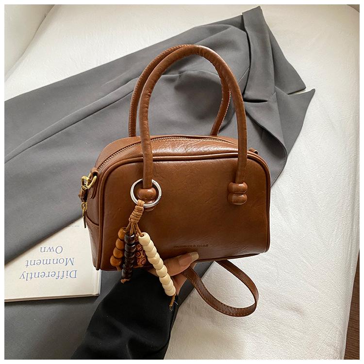 High-value Niche Foreign-style Small Square Bag Women's 2025 Autumn New Fashion Handbag Commuter Simple Shoulder Bag