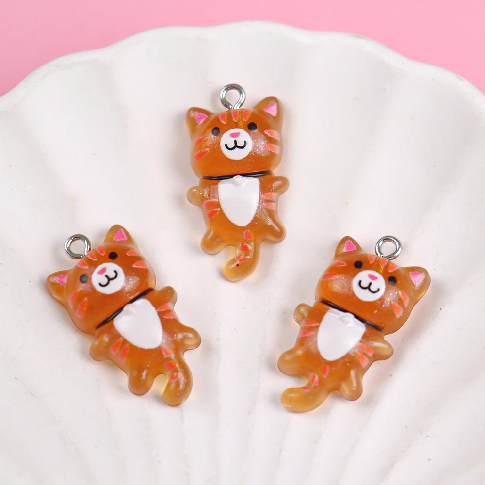 DW85 10pcs Mixed Cartoon Cute Cat Charms 3D Luminous Resin Animal Pendants For DIY Bracelet Necklace Jewelry Making Accessory