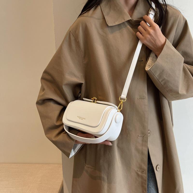 Premium texture portable small square bag women's new light luxury niche design commuter versatile shoulder messenger bag