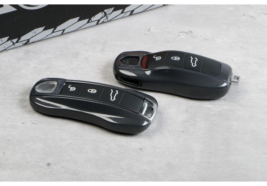 Porsche Agate Grey Key Shell for Cayenne, Macan, 911, Panamera, 718/Taycan