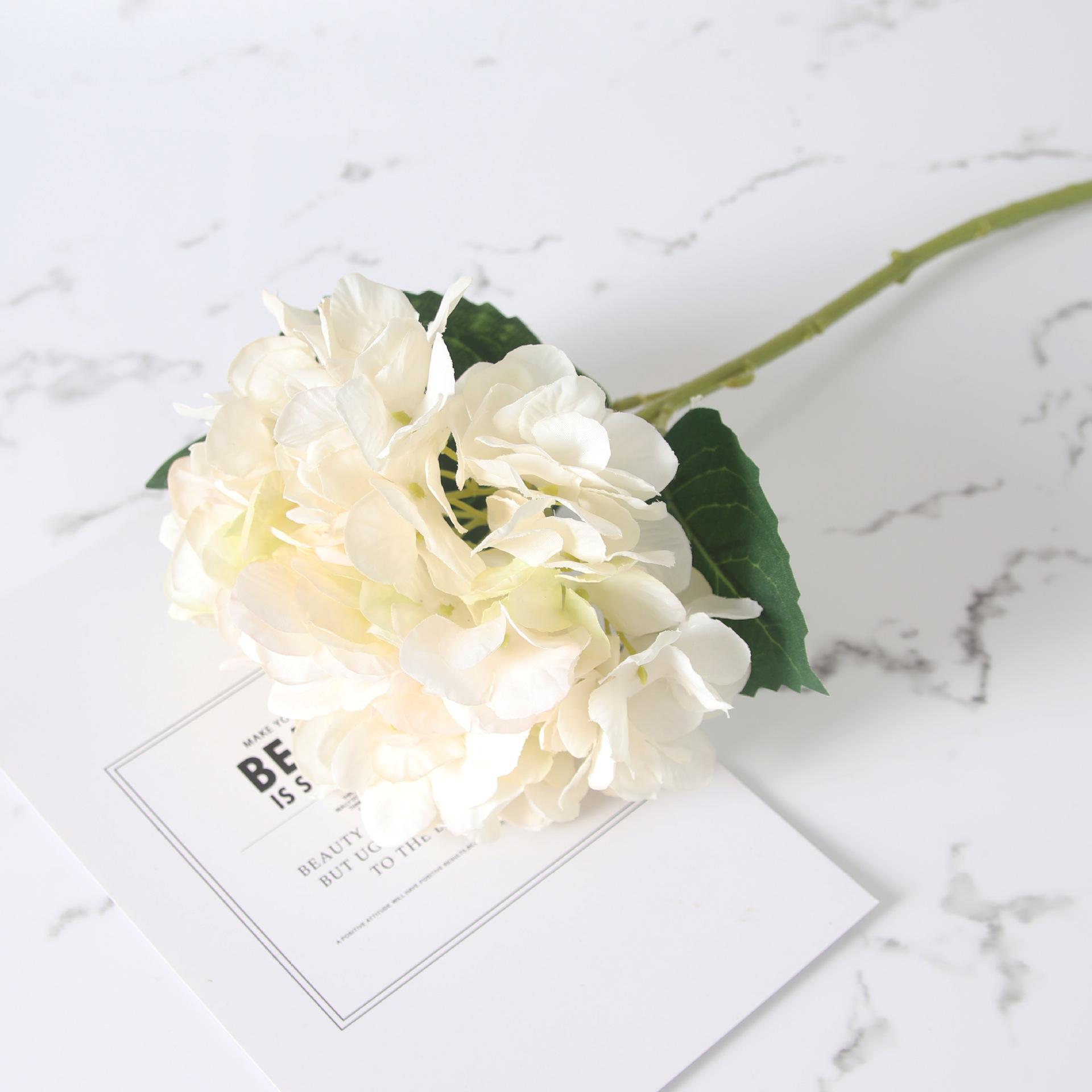 

Фиолетовая гортензия имитация свадебной цветочной композиции украшения