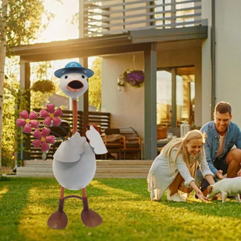 Funny Duck Figurine Ornaments Decors Duck Statue Craft Succulents Decorations Sculpture for Home Garden Outdoor