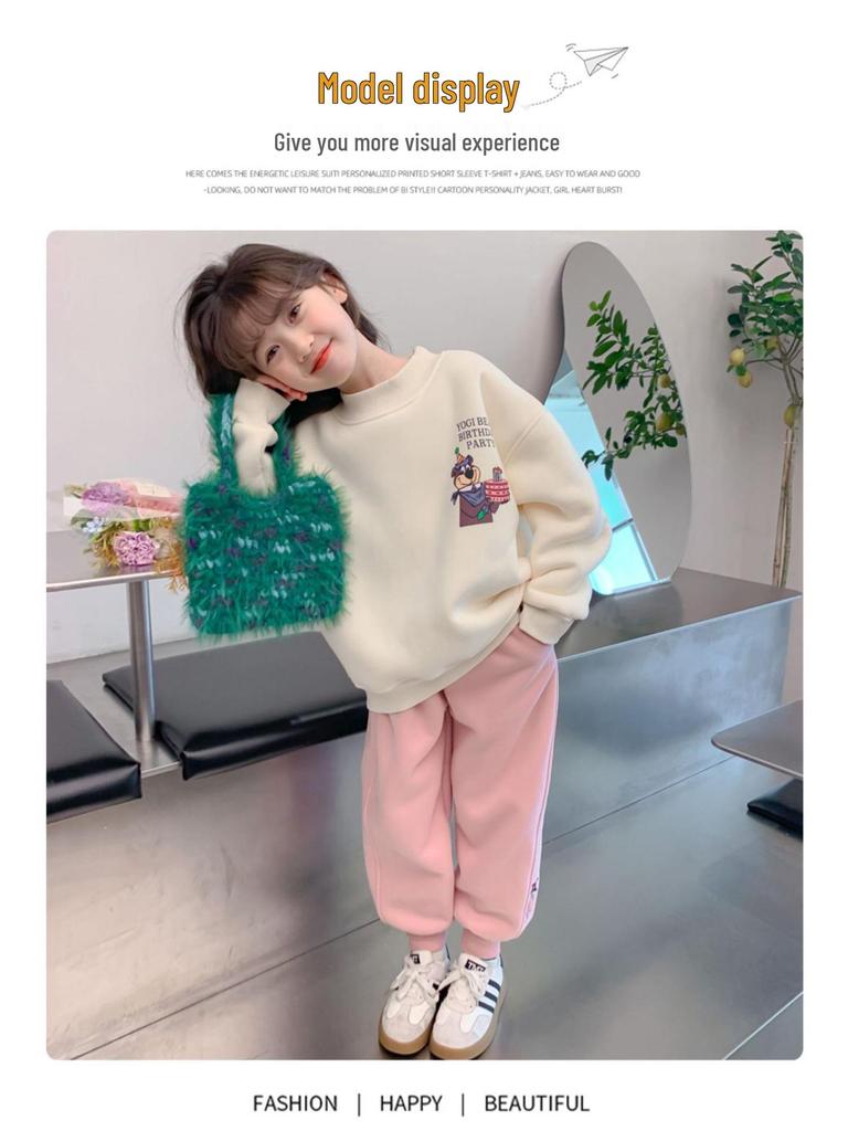 2025 Korean-Style Girls' Cartoon Bear Hoodie: Stylish Autumn/Winter Velvet Top