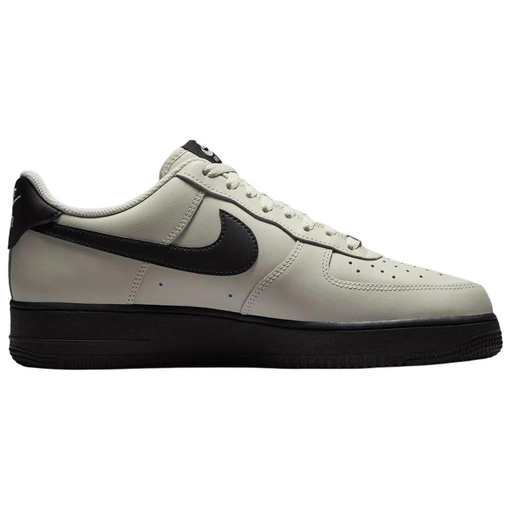 Nike Sneakers Unisex Air Force 1 07 Light Bone Black Crema FJ4146-005