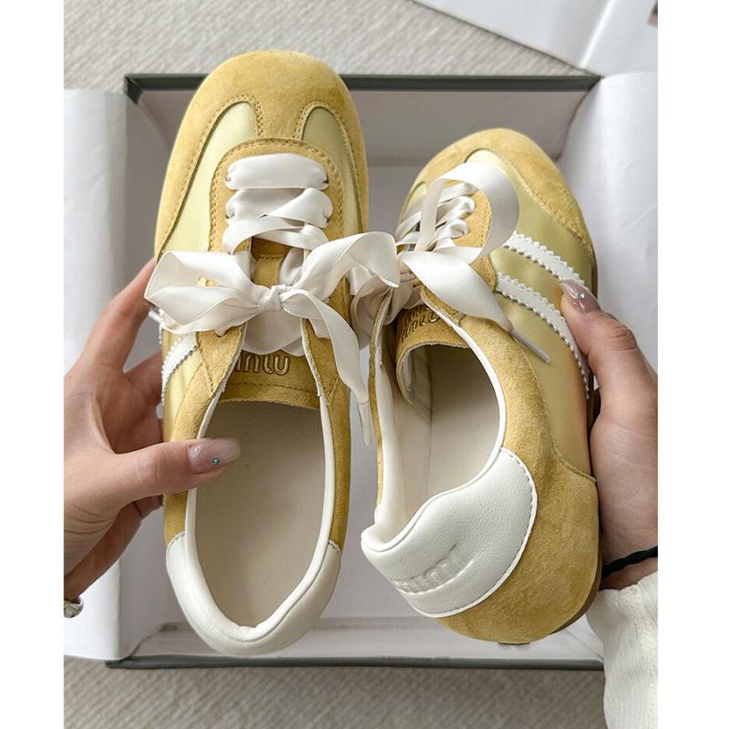 Niche ballet training shoes women's spring 2025 new flat-bottomed versatile Korean retro sports and leisure Forrest Gump shoes